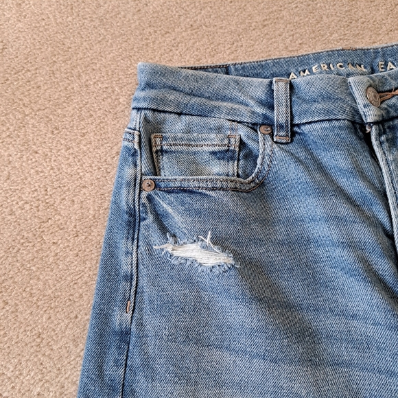 American Eagle Jeans Curvy Mom Jeans Size 4 Short Blue Denim Stretch Casual - Picture 3 of 14
